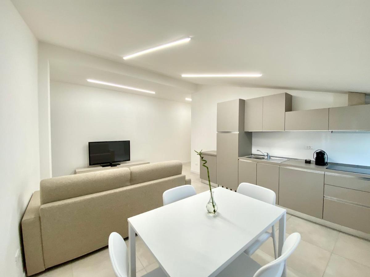 Em Apartments Lignano Sabbiadoro Exterior photo