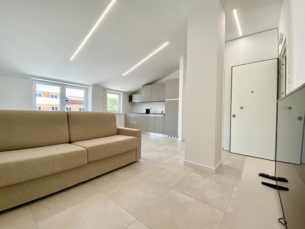 Em Apartments Lignano Sabbiadoro Exterior photo