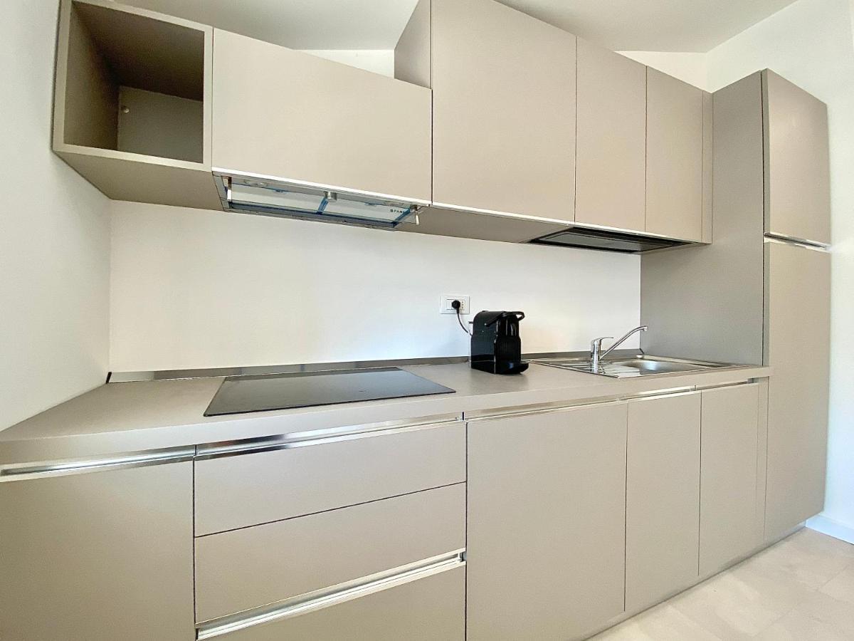 Em Apartments Lignano Sabbiadoro Exterior photo